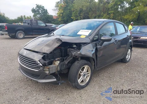 2019 Ford Fiesta Se z USA, uszkodzony, nr VIN 3FADP4EJ5KM101353